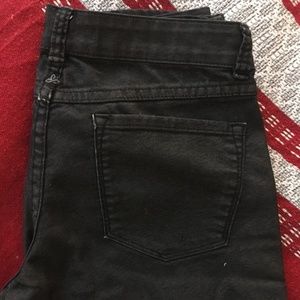 Prana Kara jean, midnight wash